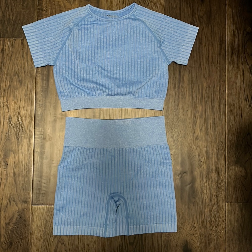 Matching work out set